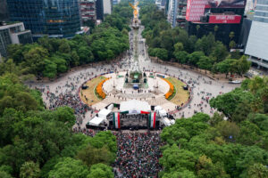 Festejos por triunfo de México dejan 40 toneladas de basura en CDMX