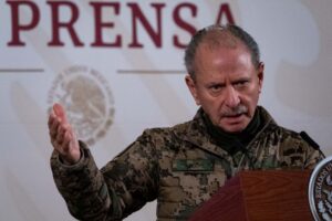 FGR no localiza a Rafael Ojeda por caso de huachicol fiscal