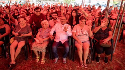 Andrés Mijes promueve la participación ciudadana en Nuevo León