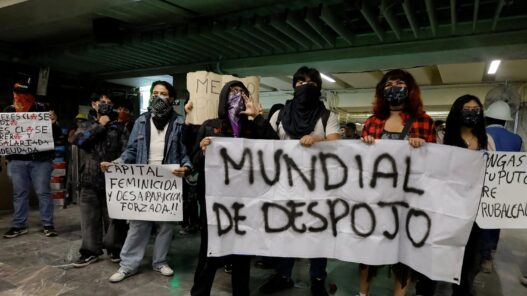 “Lotería de los Nadie” cuestiona impacto del Mundial 2026 en México