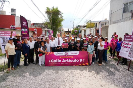 Pepe Chedraui inicia pavimentación en el sur de Puebla