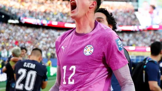 Orlando Gill, arquero de Paraguay, ficha por el Lille francés