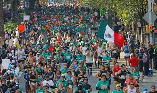 Cristhian Pacheco gana el Maratón de la CDMX 2026