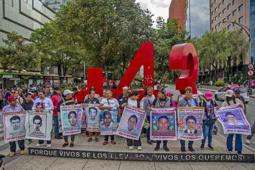 Nuevos restos reactivan la investigación del caso Ayotzinapa