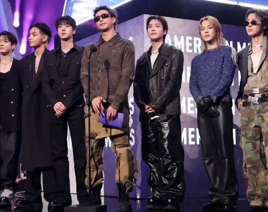 Polémica por foto de BTS con Chris Brown divide a sus fans