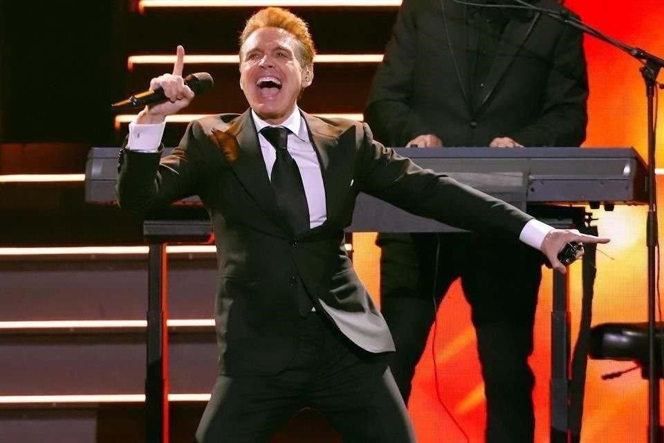 Luis Miguel anticipa posible gira internacional para 2027