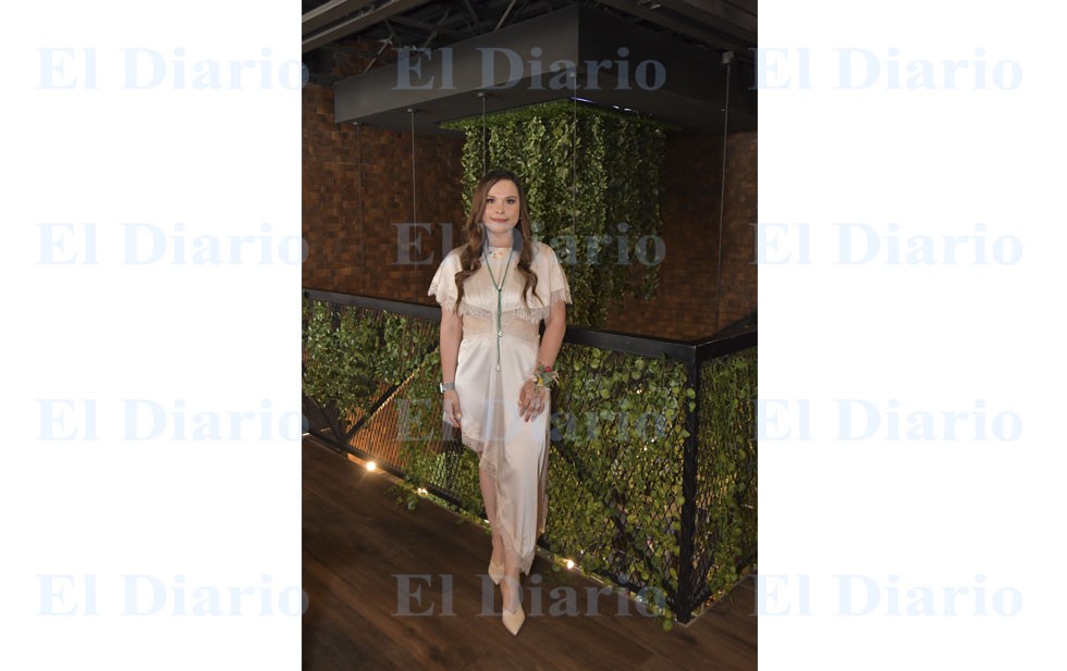 Karen Andrea Shiaffino celebra despedida de soltera en Chihuahua