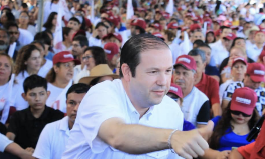 Pedro Lozano lidera preferencias en Nuevo Laredo: encuesta Palavro