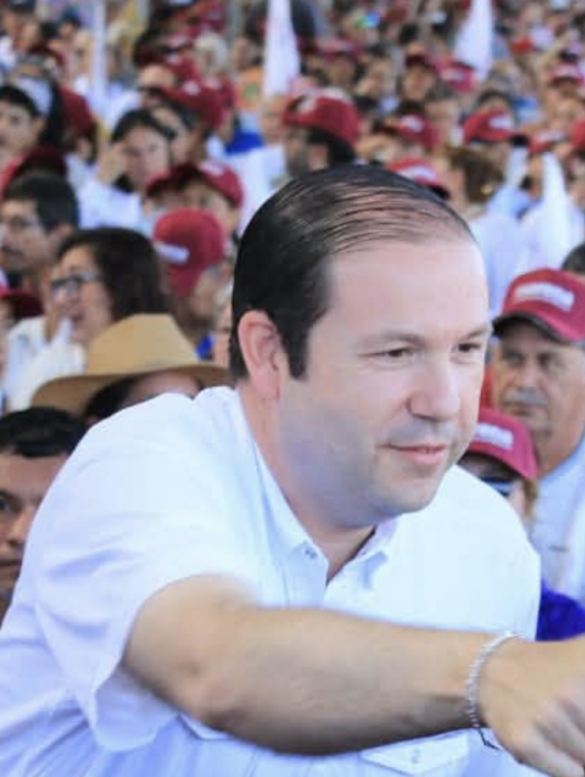 Pedro Lozano lidera preferencias en Nuevo Laredo: encuesta Palavro