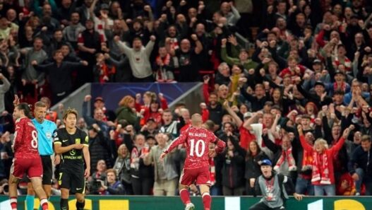 Liverpool remonta 2-1 al Atlético en debut de la Champions League