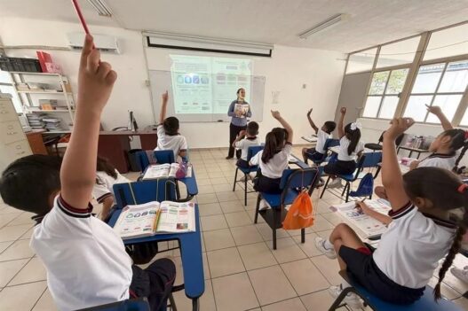 SEP reconoce retos tras resultados de PISA y plantea mejoras