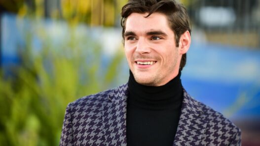 Fallece RJ Mitte, actor de Breaking Bad y activista, a los 34 años