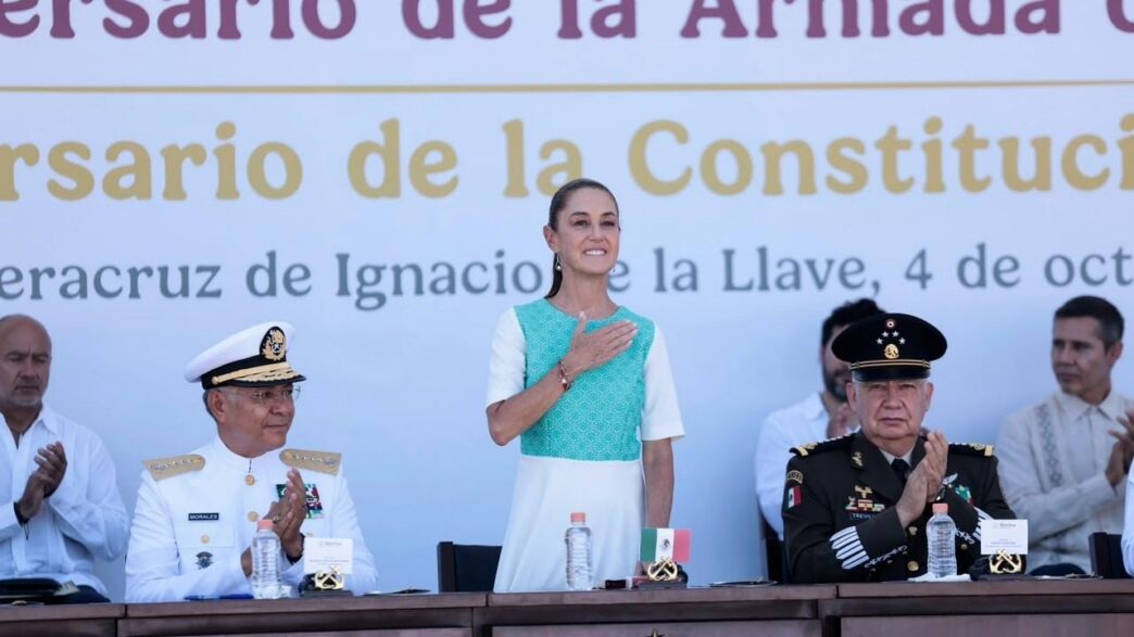 Sheinbaum conmemora 205 años de la Armada de México en Veracruz