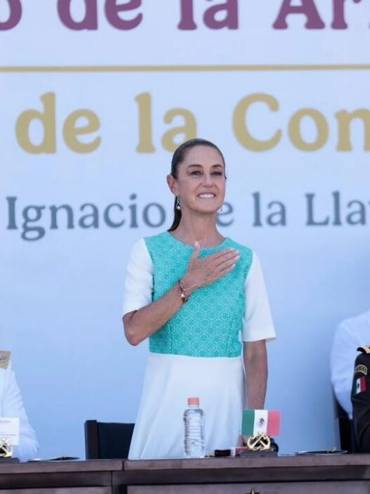 Sheinbaum conmemora 205 años de la Armada de México en Veracruz
