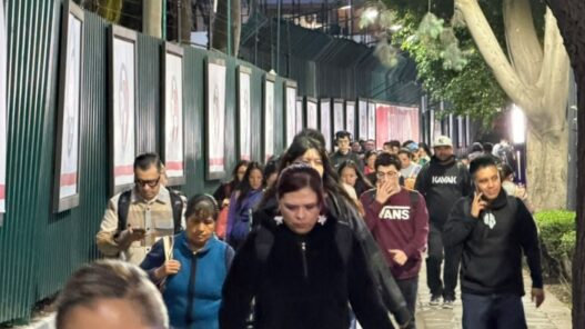 Cierran cinco estaciones de Metrobús Línea 1 por manifestación