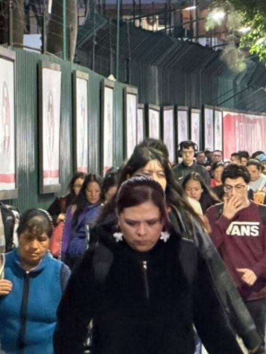 Cierran cinco estaciones de Metrobús Línea 1 por manifestación