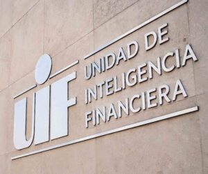 UIF congela cuentas de Carlos Torres tras sanciones de EU